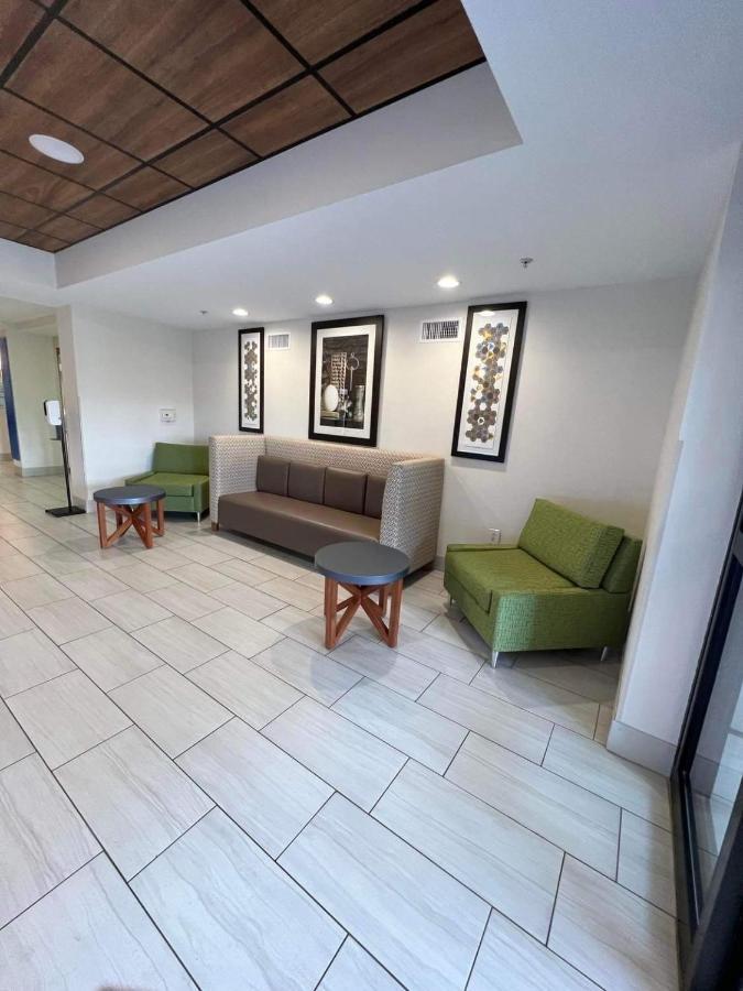 Holiday Inn Express & Suites Ozona By Ihg Zewnętrze zdjęcie
