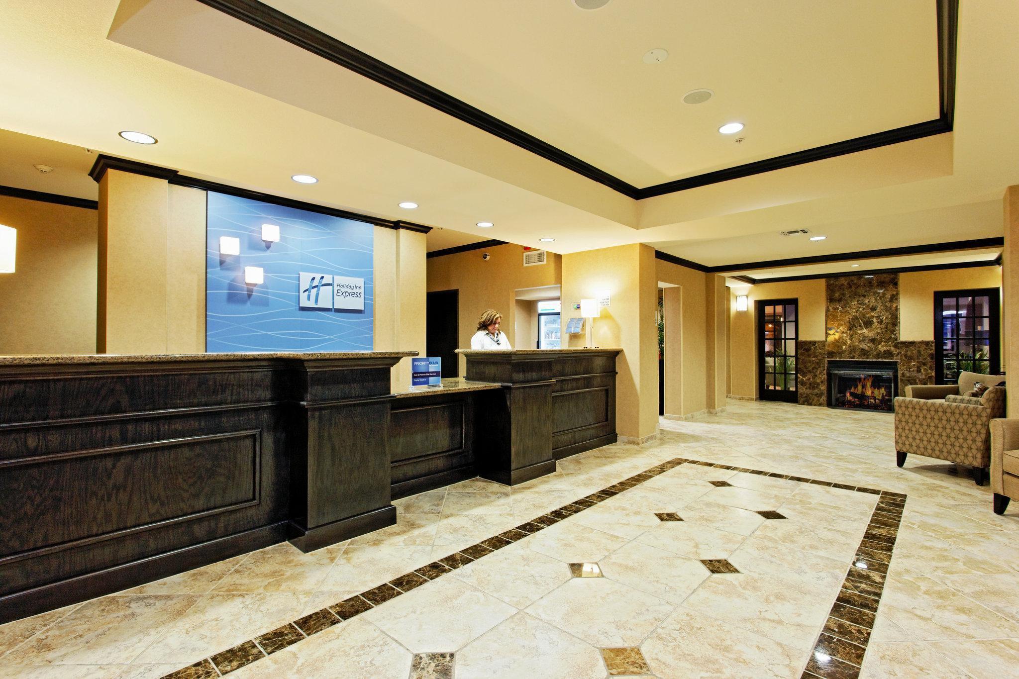 Holiday Inn Express & Suites Ozona By Ihg Zewnętrze zdjęcie